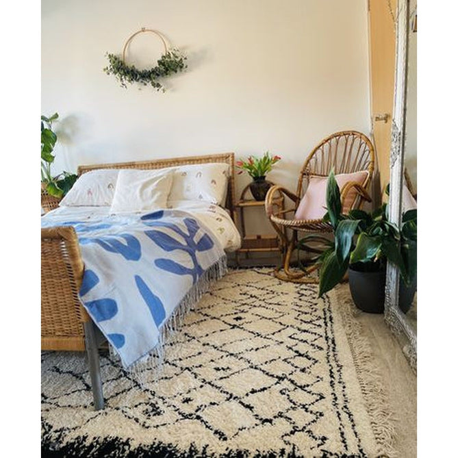 Boho 5402 Modern Moroccan Berber Soft Plush Shaggy White/Black Rug-Think Rugs-Rug Love - The Most Loved Rug Store