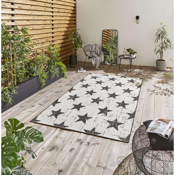 Santa Monica 48648 Star Durable Stain-Resistant Weatherproof Flatweave In-Outdoor White/Black Rug-Think Rugs-Rug Love - The Most Loved Rug Store